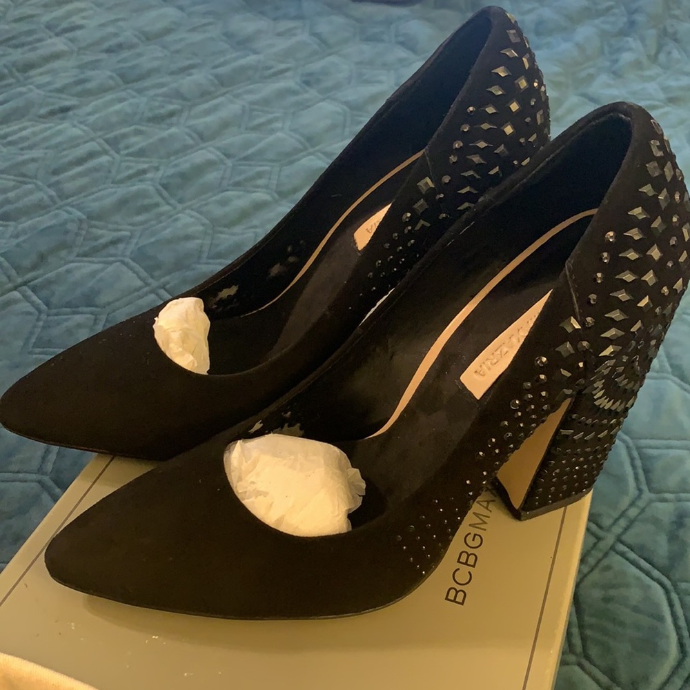 BCBG MAXAZARIA STUDDED block heel pumps - Picture 7 of 7